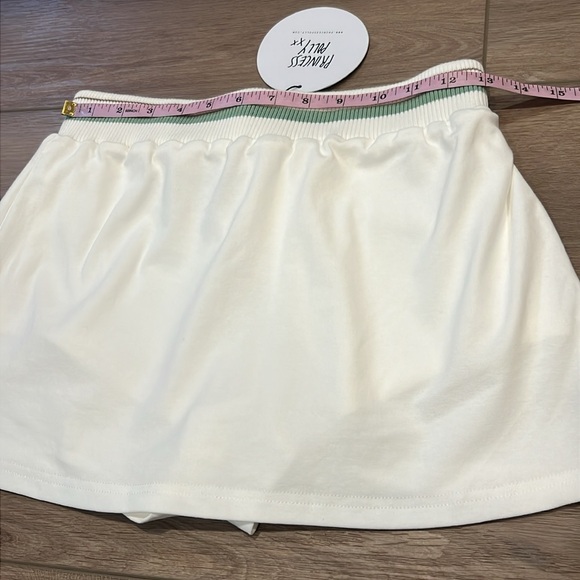 NWT Princess Polly White Emberia Skort with Green Accent US Size 6 - Picture 9 of 13